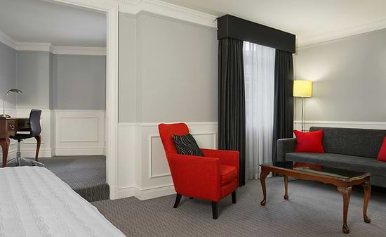 The Dilly Bedroom