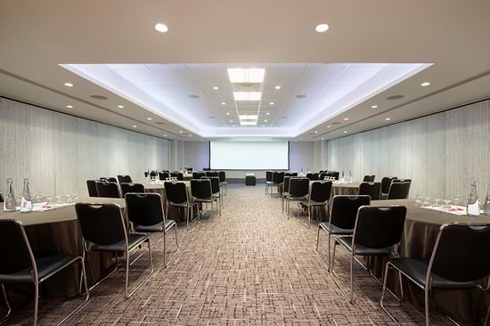 Leonardo Royal London Tower Bridge - Meeting Room