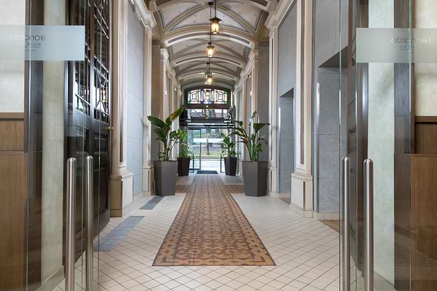 Leonardo Boutique Hotel Krakow Old Town - Hotel Entrance